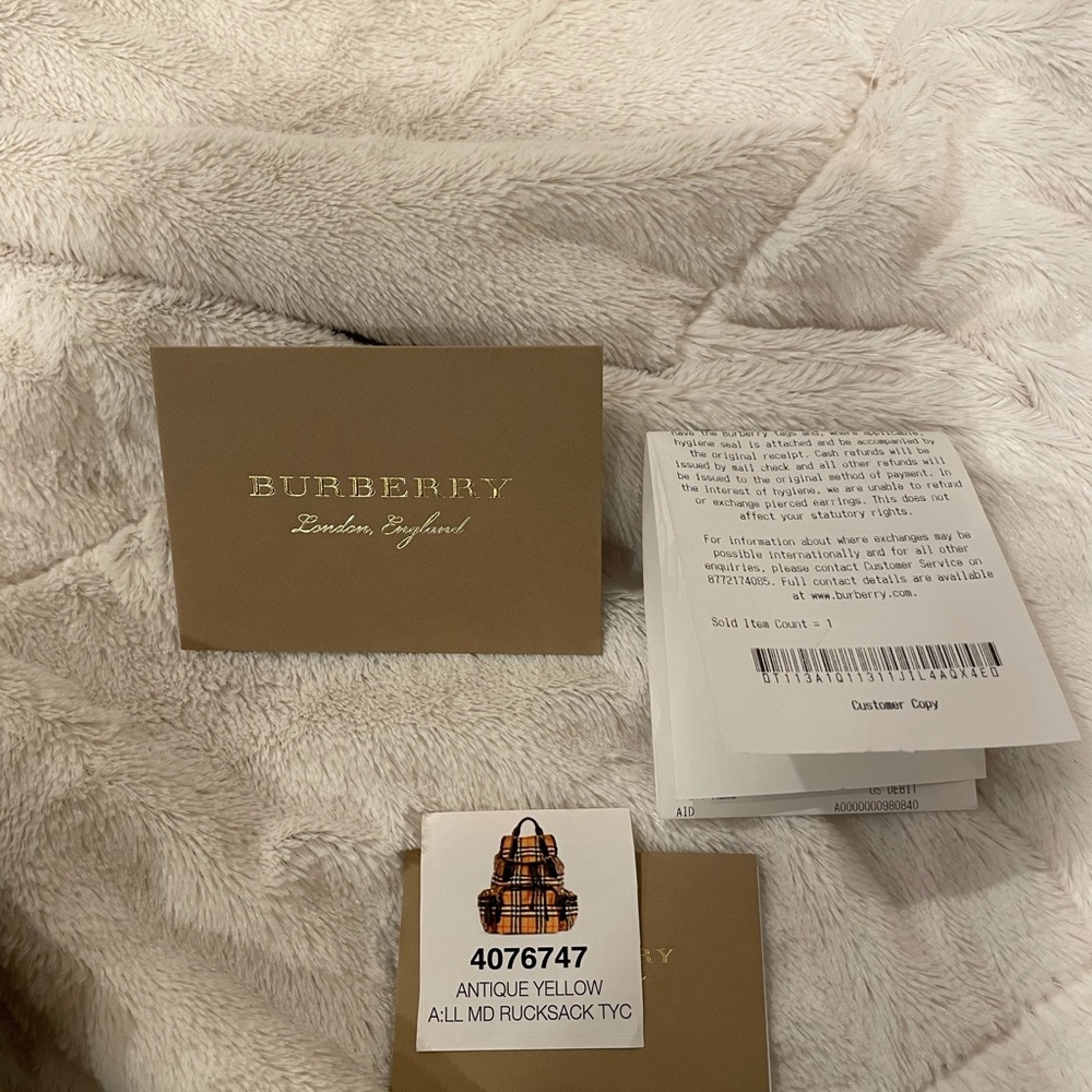 Burberry Medium Rucksack - Picture 6 of 11